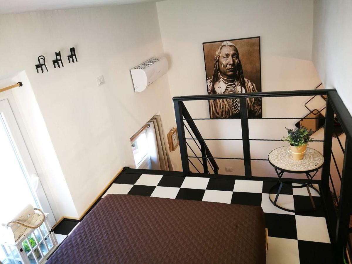 Amelia Apts & Alghero